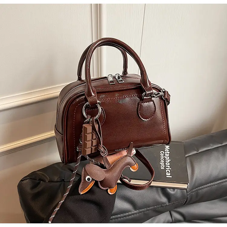 Women's Cross-Border Shoulder Bag Brown Leather 2026 Winter New Style — feature 38