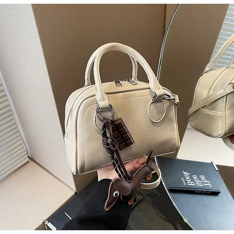 Women's Cross-Border Shoulder Bag Brown Leather 2026 Winter New Style — feature 50