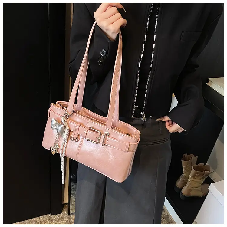 Silver Crossbody Bag for Women 2024 New Design — feature 15