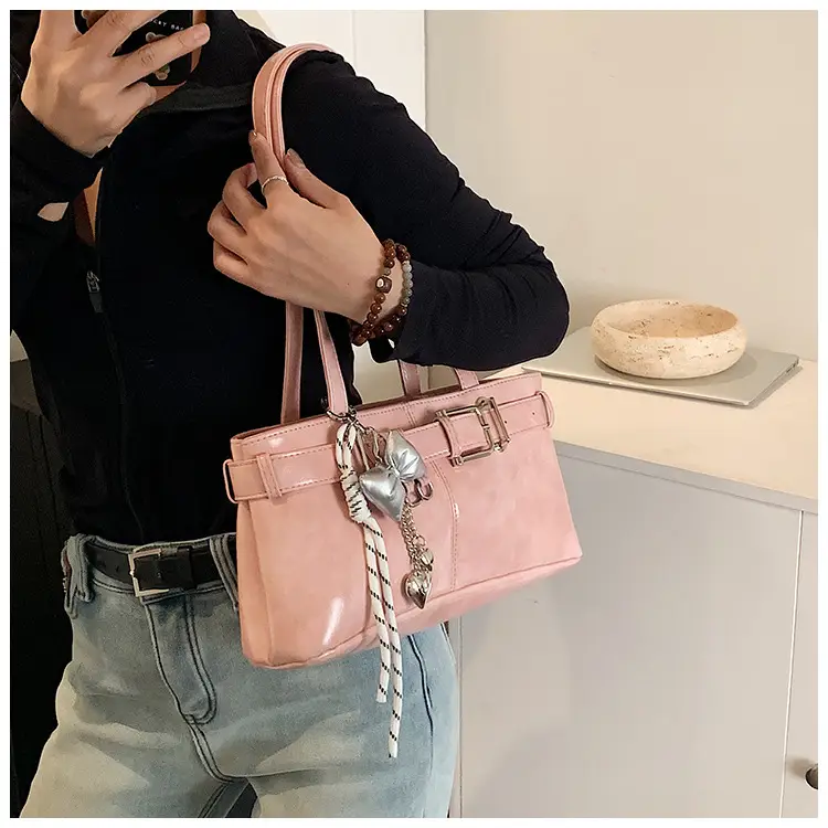 Silver Crossbody Bag for Women 2024 New Design — feature 40