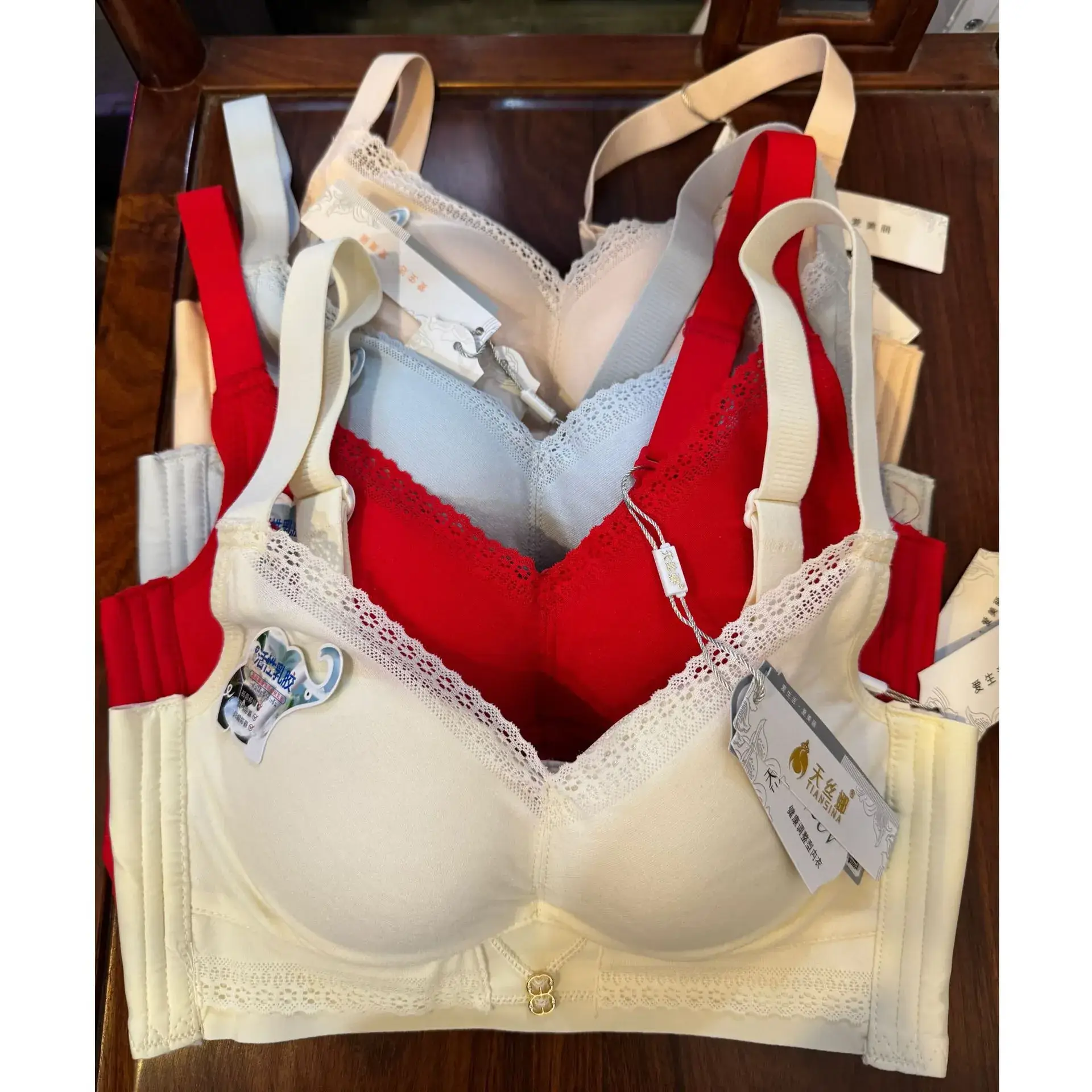 Non-Magnetic Push Up Bra for Girls Small Chest Anti-Sagging — feature 5