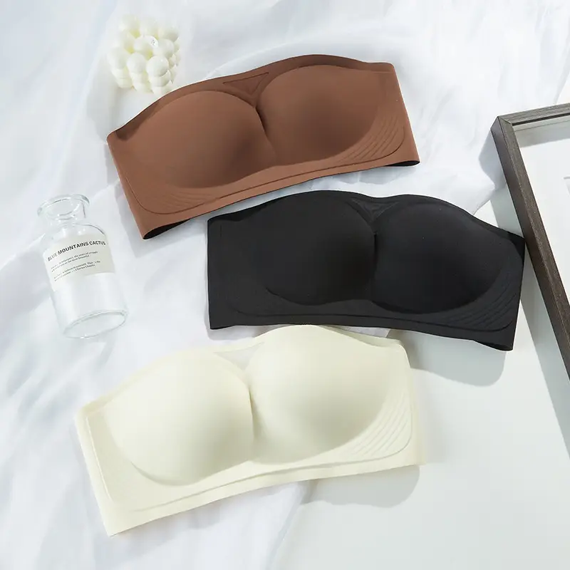 One-Piece Seamless Bra, Strapless, Non-Slip, Push-Up Bra for Women, Small Bust Enhancement, Side Breast Reduction Bra for Young Girls