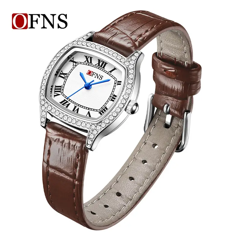 Women's Green Crocodile Strap Quartz Watch with Diamond Set - Image 13