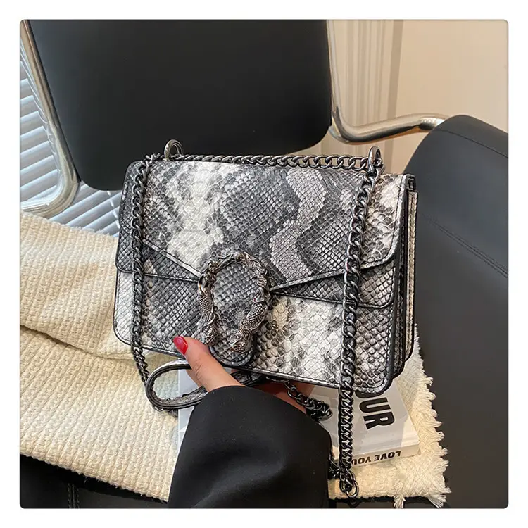 Retro Croc Leather Chain Shoulder Bag Women — feature 12