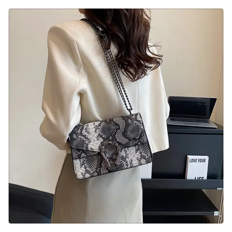 Retro Croc Leather Chain Shoulder Bag Women — feature 17