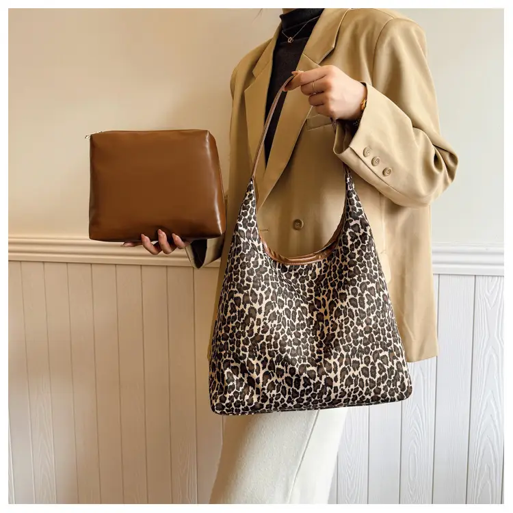 Leopard Print Large Capacity Tote Bag for Women — feature 17