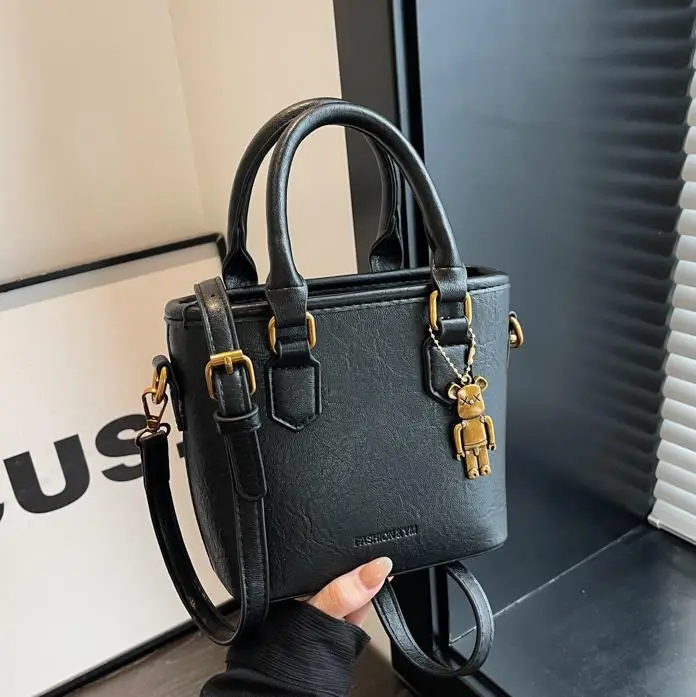 Women's Brown Leather Bucket Bag 2026 New - Image 6