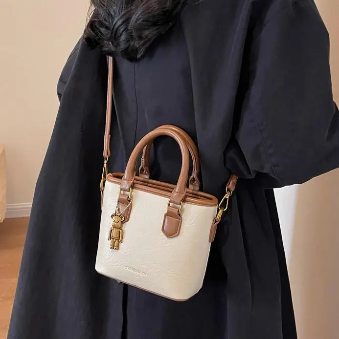 Women's Brown Leather Bucket Bag 2026 New - Image 7