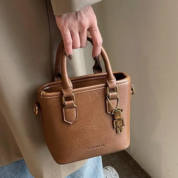 Women's Brown Leather Bucket Bag 2026 New - Image 8