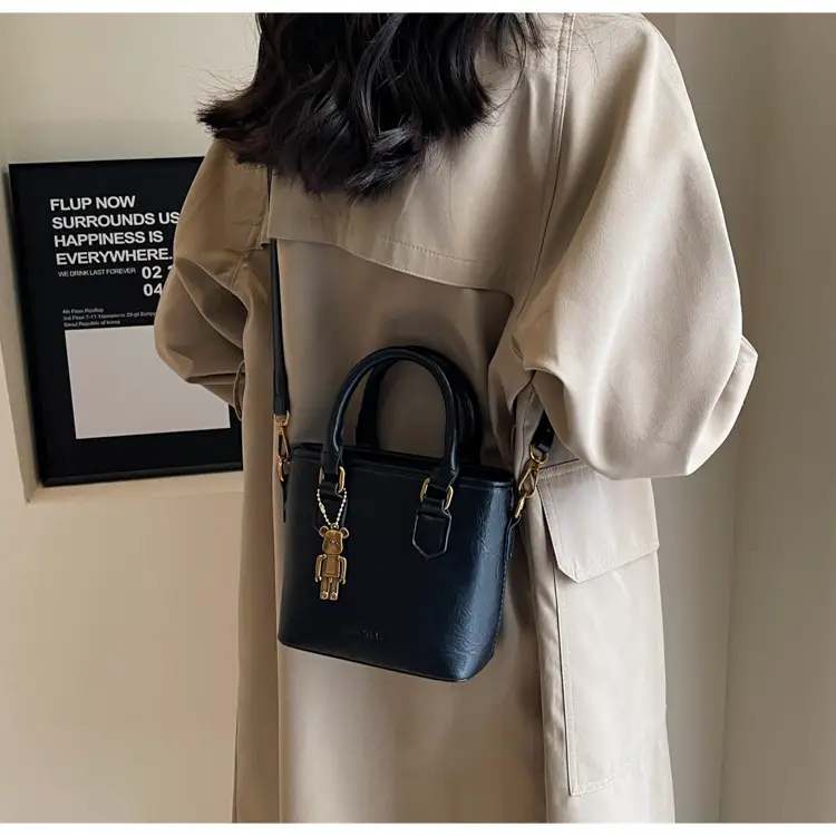 Women's Brown Leather Bucket Bag 2026 New — feature 31