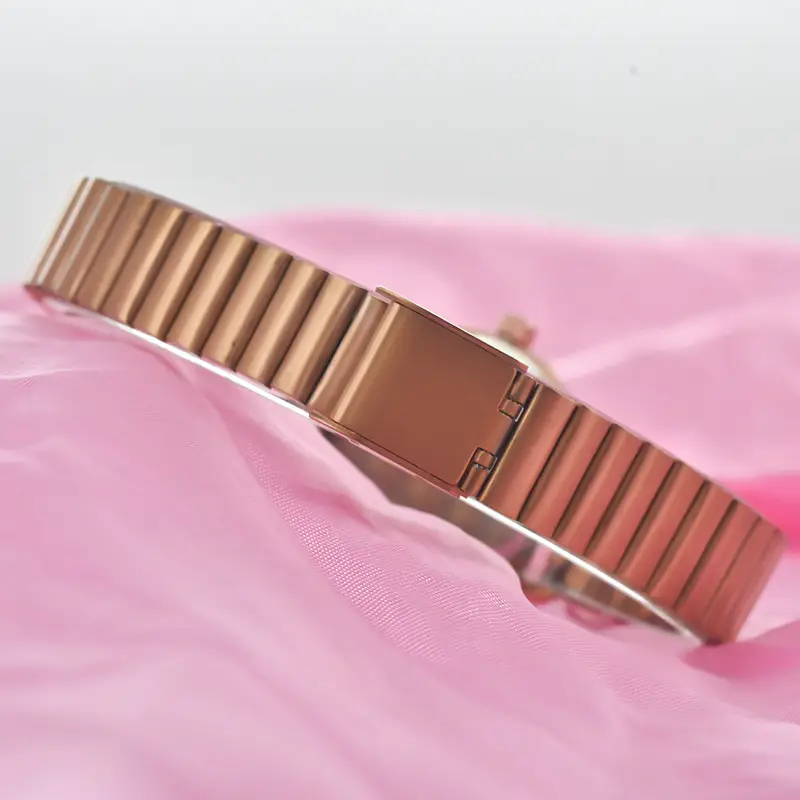 Lanzar Quartz Ladies Watch Rose Gold Bracelet — feature 16
