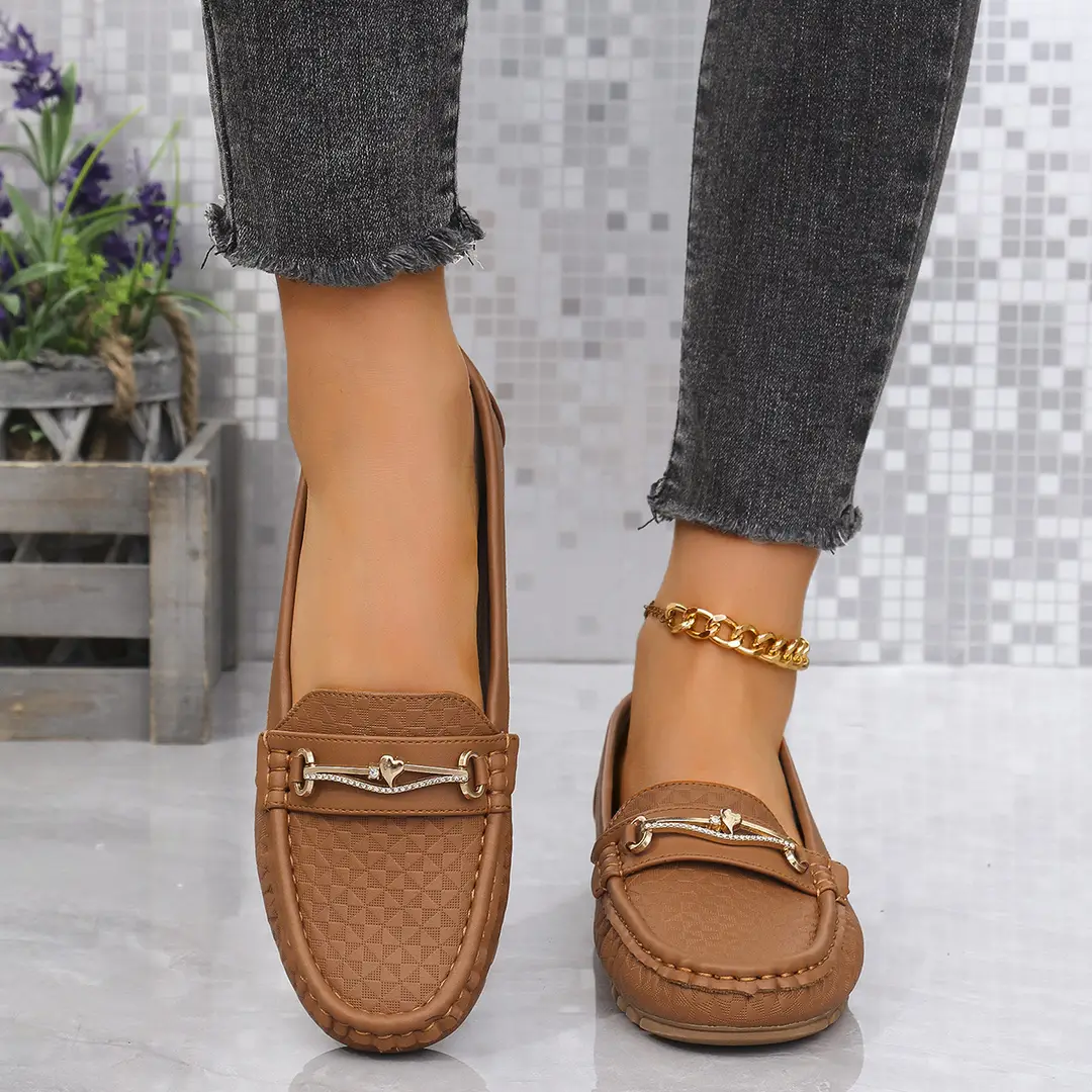 Plus-Size Popular Foreign Trade Stitched Laser-Cut Women's Flat Loafers, Cross-Border E-Commerce Supply, Retro Foreign Trade Same Style