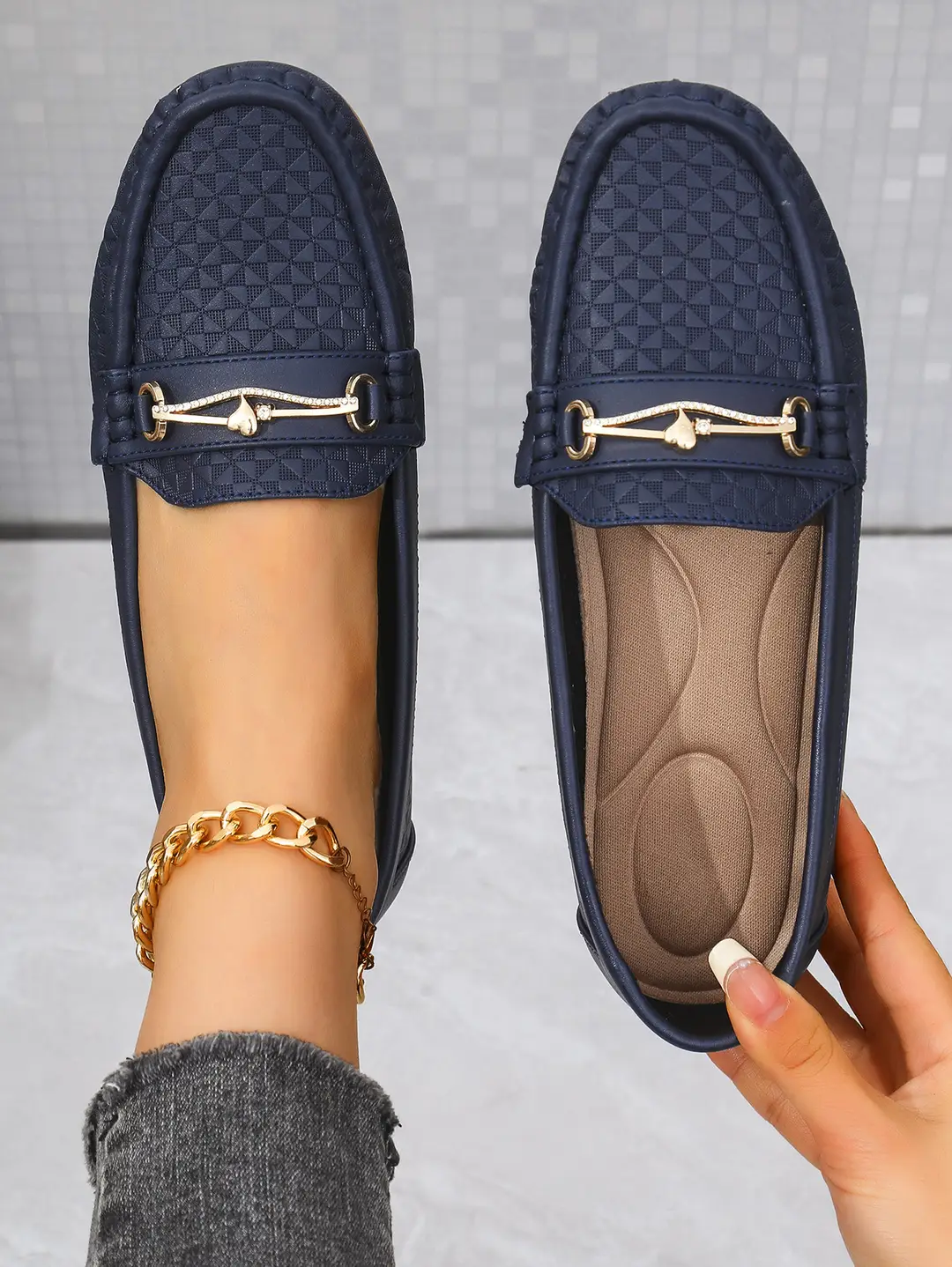 Plus-Size Popular Foreign Trade Stitched Laser-Cut Women's Flat Loafers, Cross-Border E-Commerce Supply, Retro Foreign Trade Same Style — feature 11