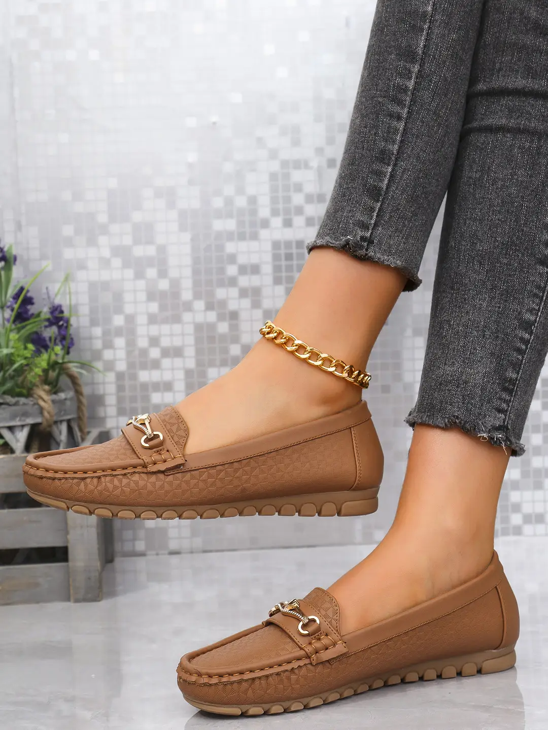 Plus-Size Popular Foreign Trade Stitched Laser-Cut Women's Flat Loafers, Cross-Border E-Commerce Supply, Retro Foreign Trade Same Style — feature 15