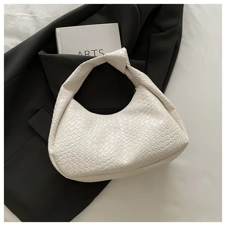 Retro Woven Diamond Bag for Women Large Capacity Casual Shoulder Bag — feature 22