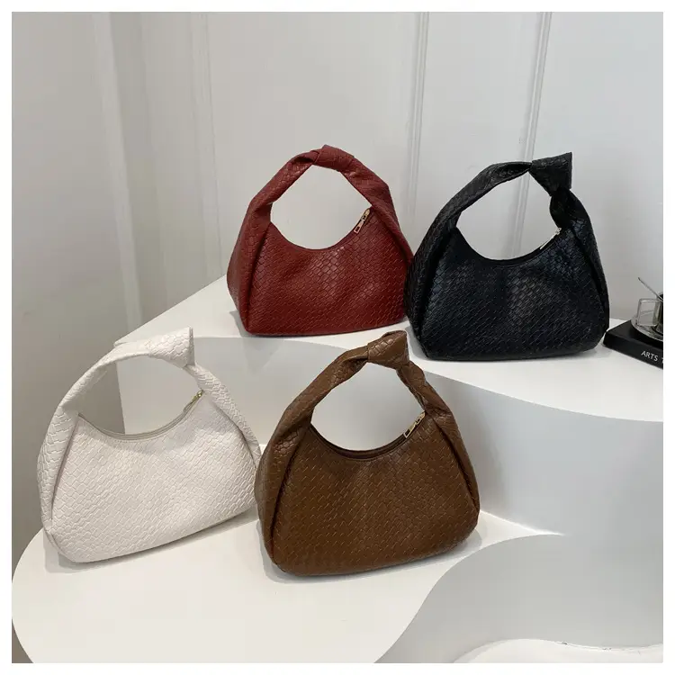 Retro Woven Diamond Bag for Women Large Capacity Casual Shoulder Bag — feature 23
