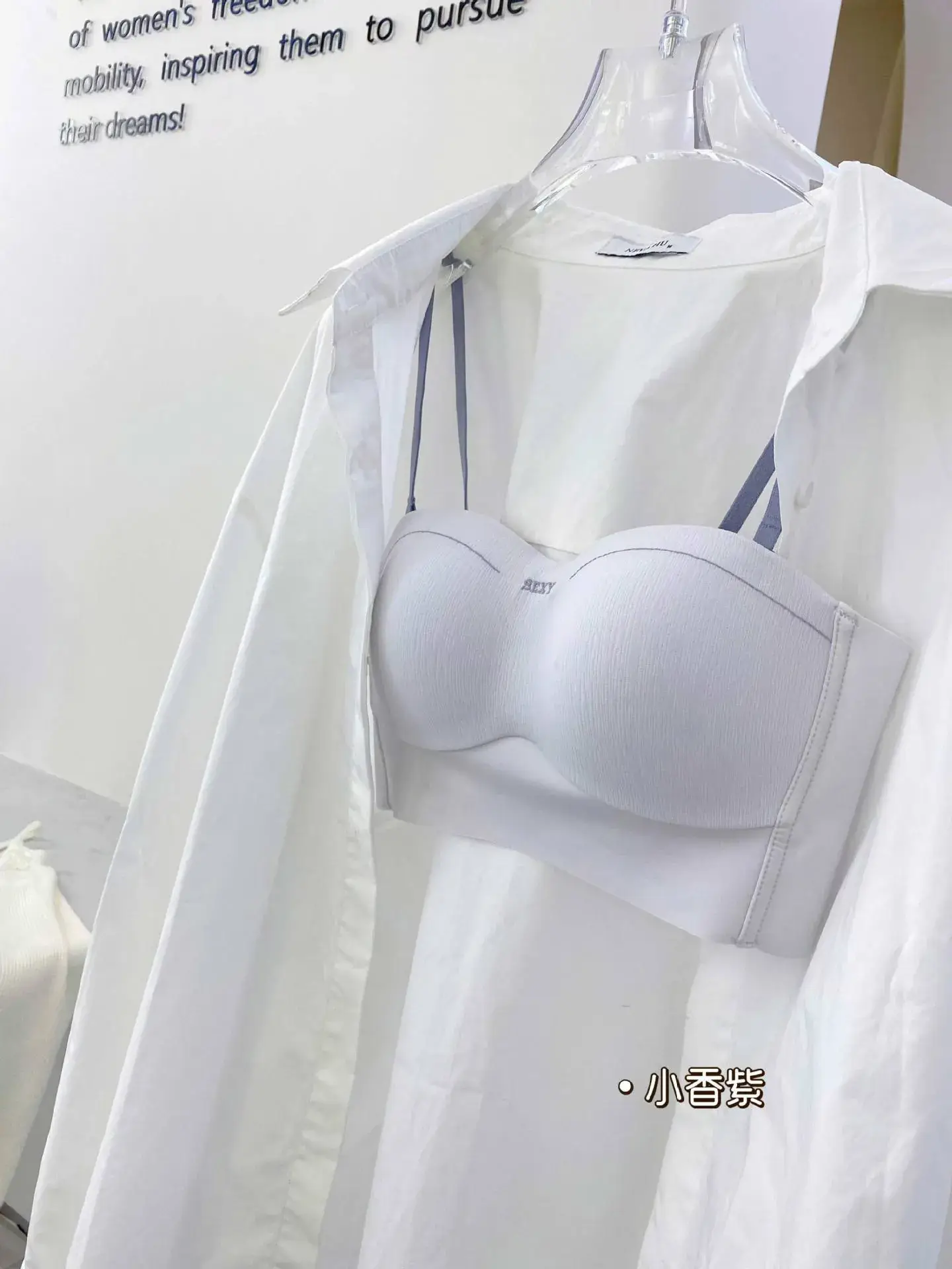 Small Bust Push-Up Bra for Women Seamless Palm Cup Side Support - Image 4