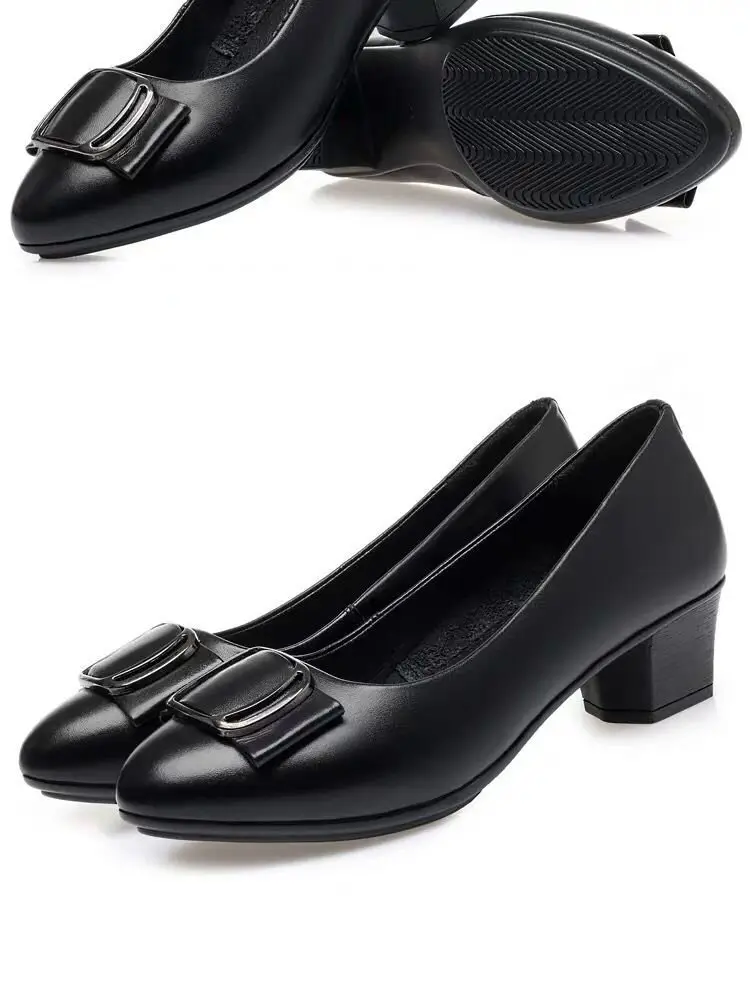 Black Leather Women's Flat Heel Shoes 2025 — feature 9