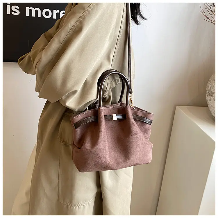 Black Faux Leather Crossbody Bag 2024 Trendy — feature 25