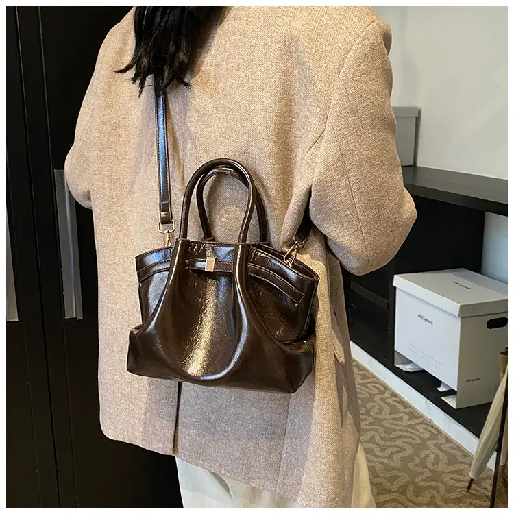 Black Faux Leather Crossbody Bag 2024 Trendy — feature 38