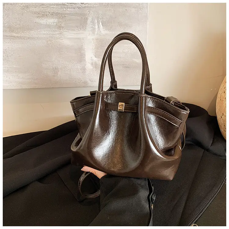 Black Faux Leather Crossbody Bag 2024 Trendy - Image 2