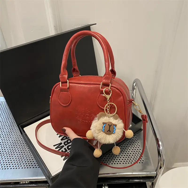 2024 Winter Women's Black Shoulder Bag with Crossbody Strap - Image 8