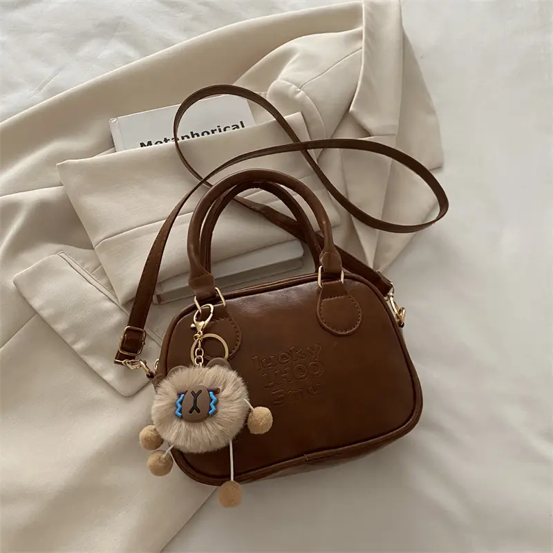 2024 Winter Women's Black Shoulder Bag with Crossbody Strap - Image 2
