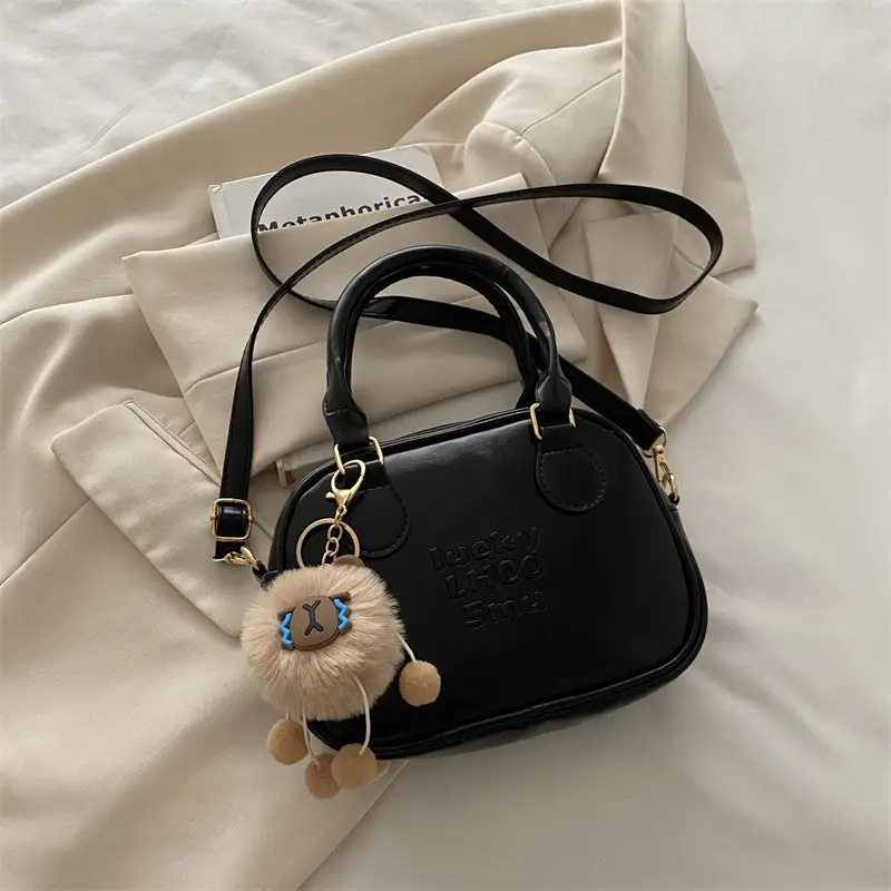 2024 Winter Women's Black Shoulder Bag with Crossbody Strap - Image 3