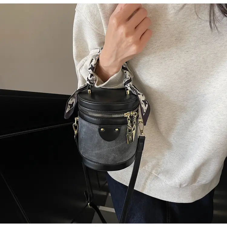 High-end Chain Shoulder Bag Women 2024 New Style — feature 15