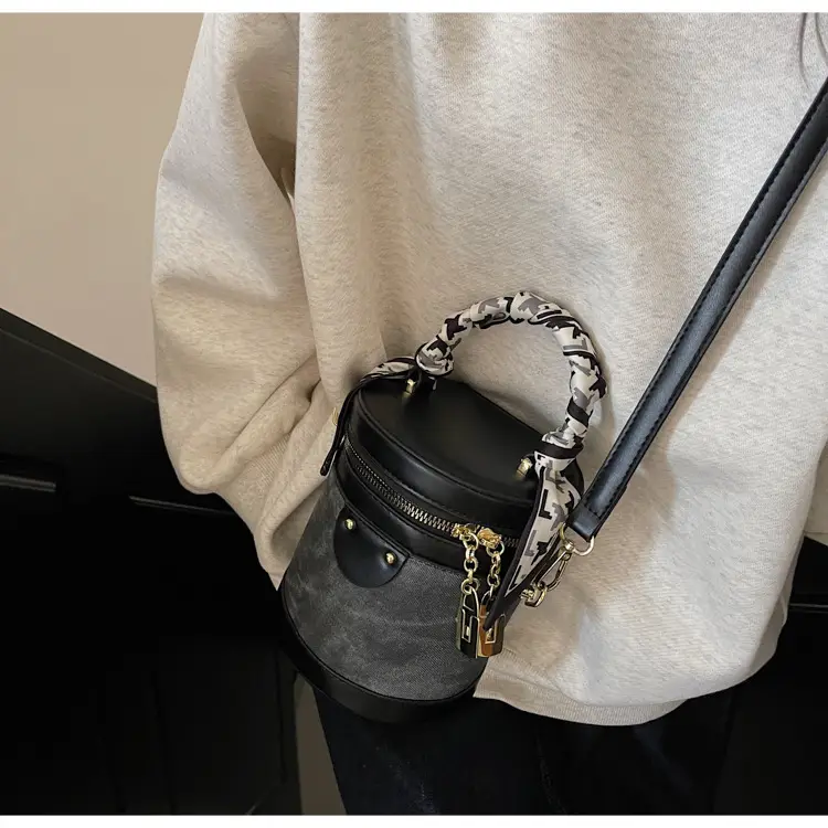 High-end Chain Shoulder Bag Women 2024 New Style — feature 22