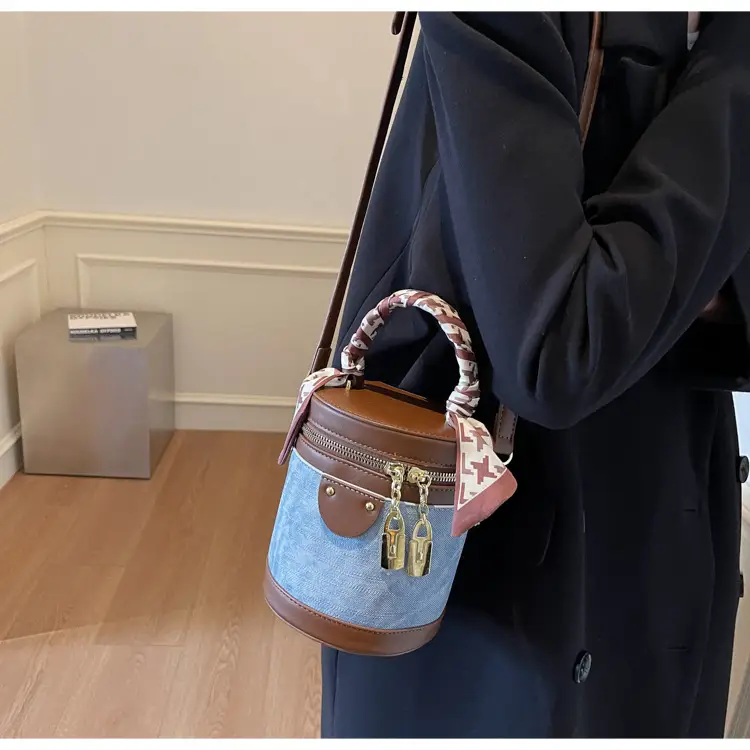 High-end Chain Shoulder Bag Women 2024 New Style — feature 35