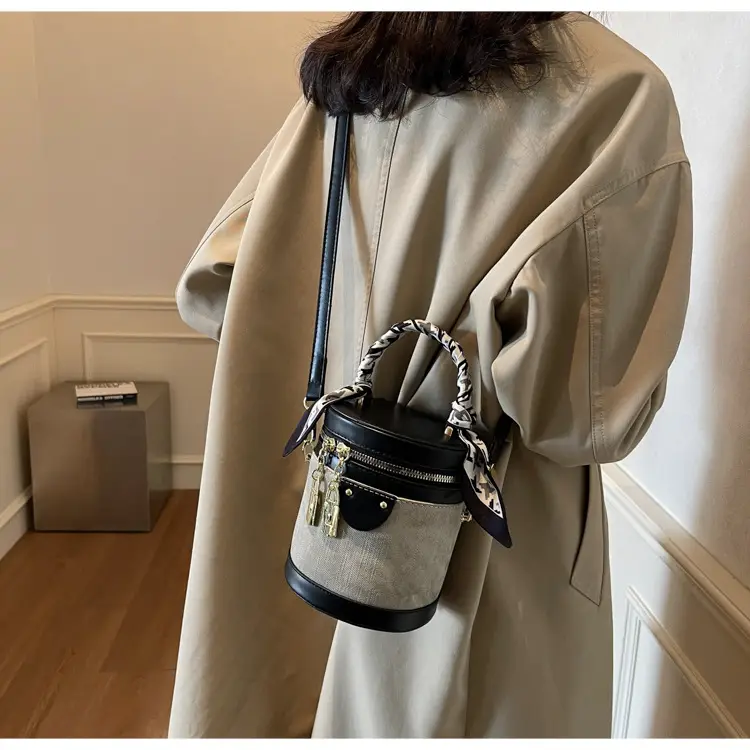 High-end Chain Shoulder Bag Women 2024 New Style — feature 38