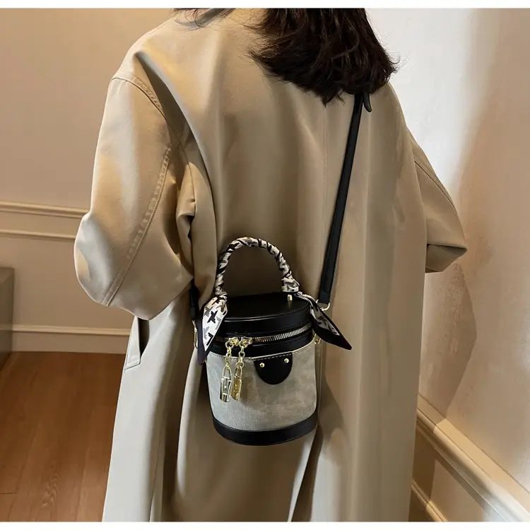 High-end Chain Shoulder Bag Women 2024 New Style — feature 40