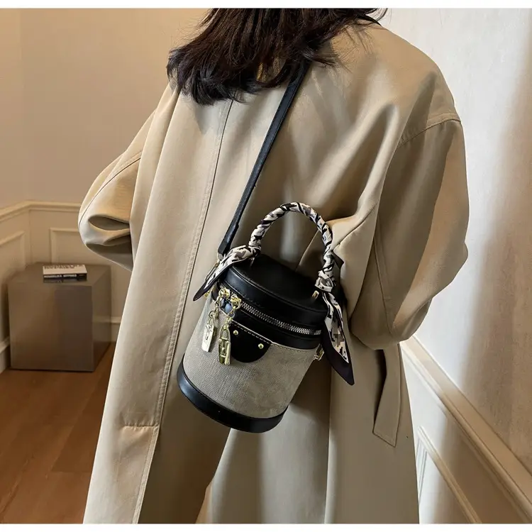 High-end Chain Shoulder Bag Women 2024 New Style — feature 43