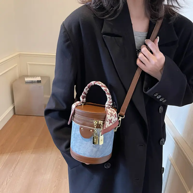 High-end Chain Shoulder Bag Women 2024 New Style - Image 2