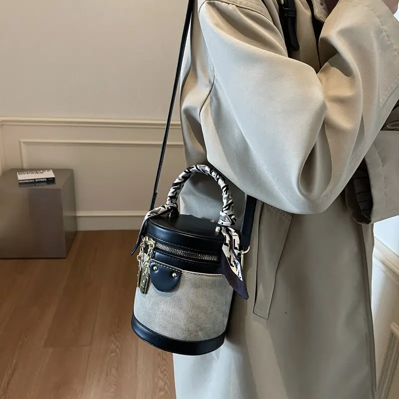 High-end Chain Shoulder Bag Women 2024 New Style - Image 3