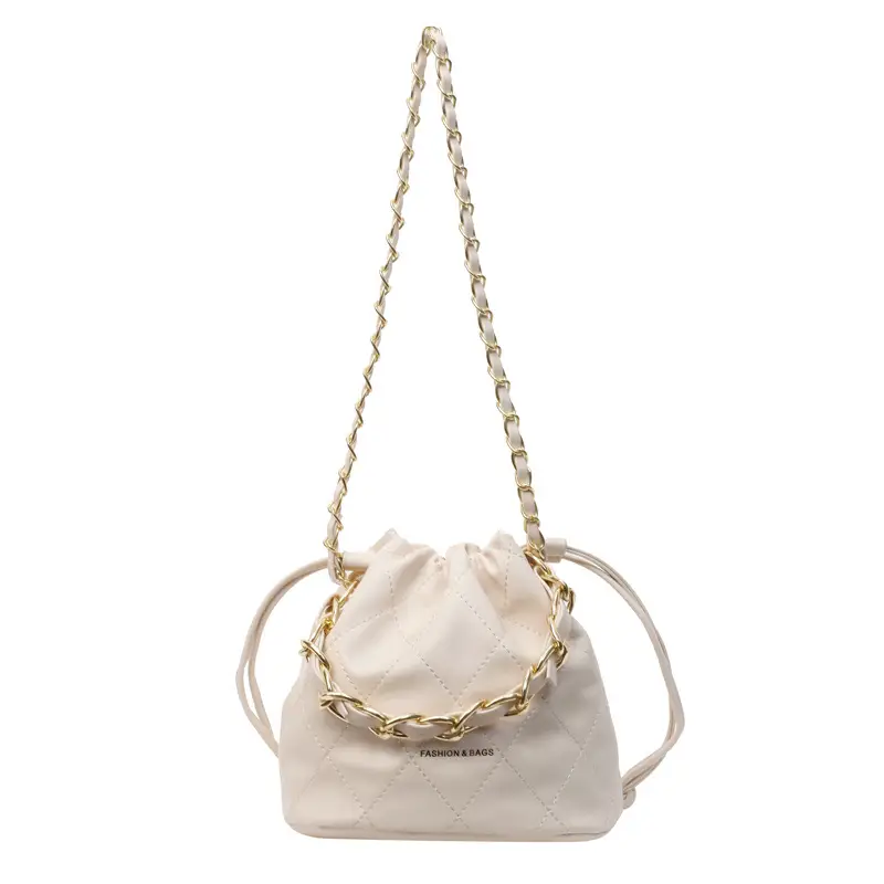 Black Quilted Chain Crossbody Bag for Women - Image 2