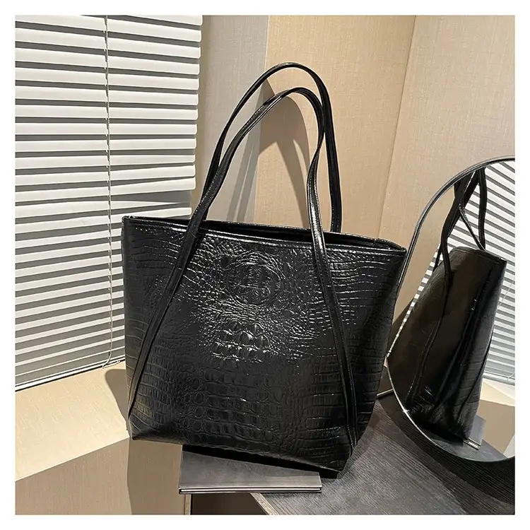 Black Croc Embossed Tote Bag Women 2024 Winter Large Capacity - Image 4