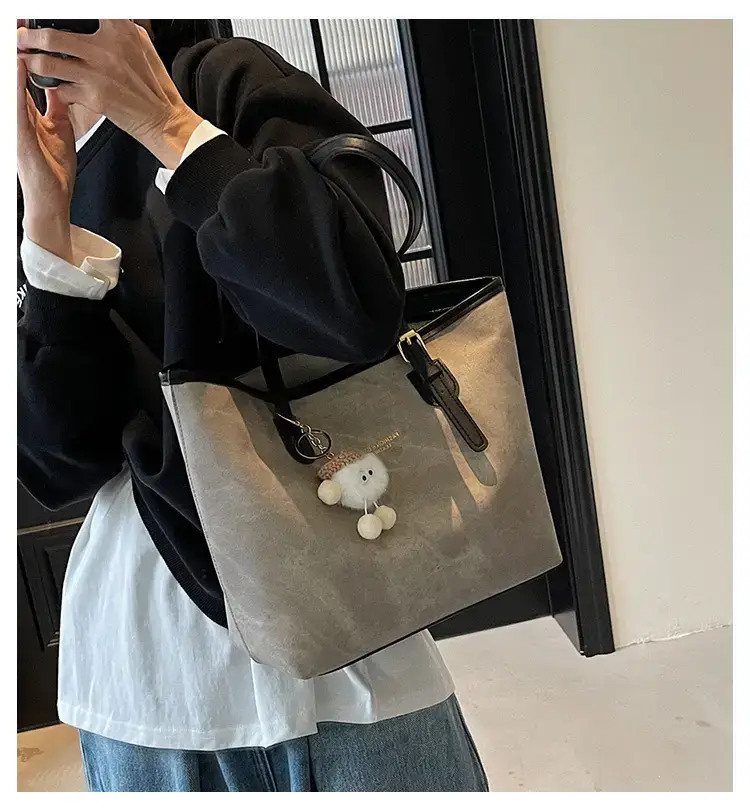 Vintage Beige Large Tote Bag for Women 2025 — feature 7
