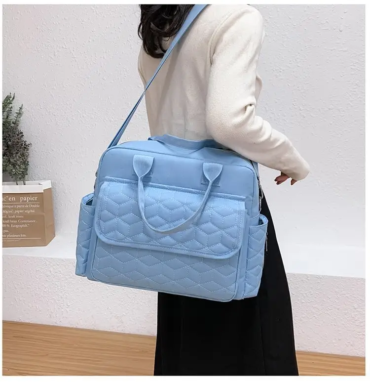 Light Blue Quilted Shoulder Bag with 5 Pockets — feature 15
