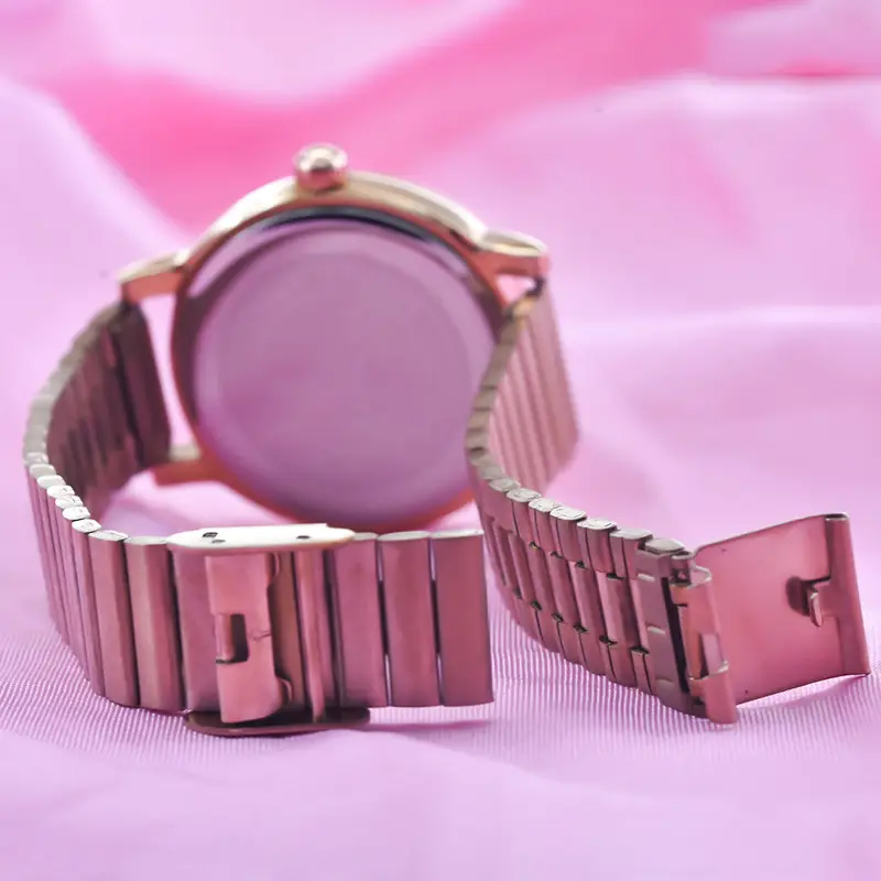Rose Gold Ladies Watch with Full Diamond Scale Quartz — feature 16