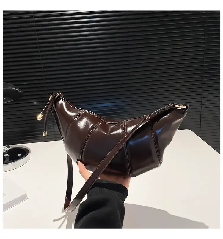 Brown Crossbody Bag for Women Winter New Retro Fashion — feature 12