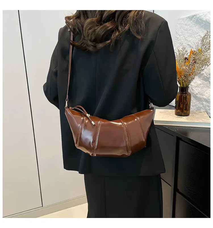 Brown Crossbody Bag for Women Winter New Retro Fashion — feature 26