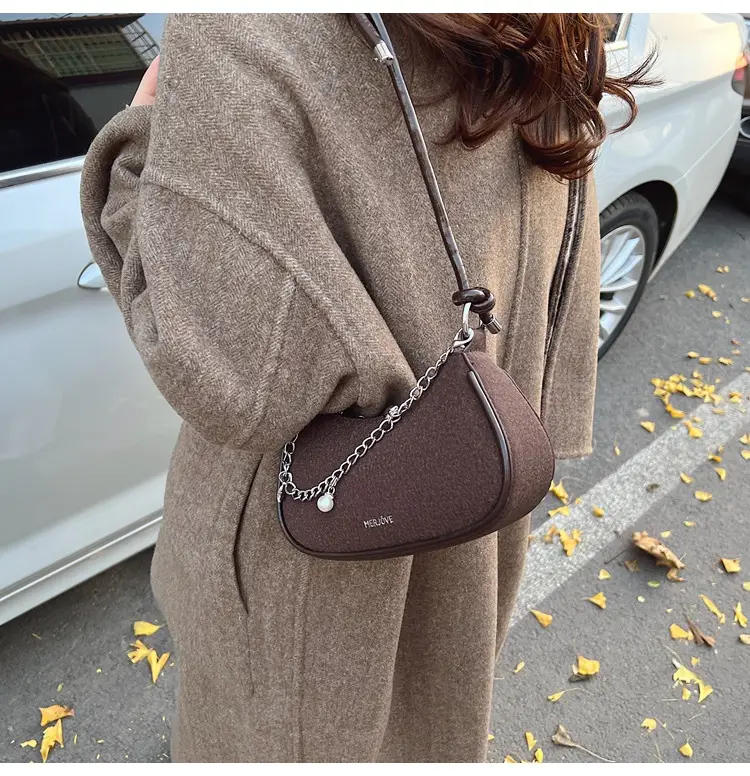 Women Crossbody Bag Brown Chain Strap 2026 Trendy — feature 18