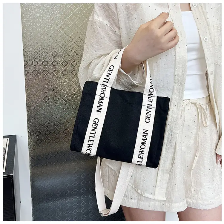 Thai Canvas Shoulder Bag Black White 2024 — feature 11
