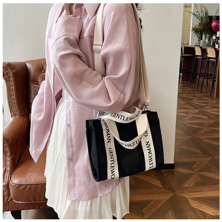 Thai Canvas Shoulder Bag Black White 2024 — feature 22