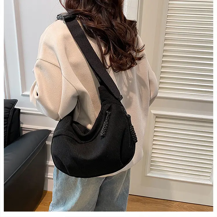Black Fleece Shoulder Bag Large Capacity Crossbody Travel Commute — feature 25