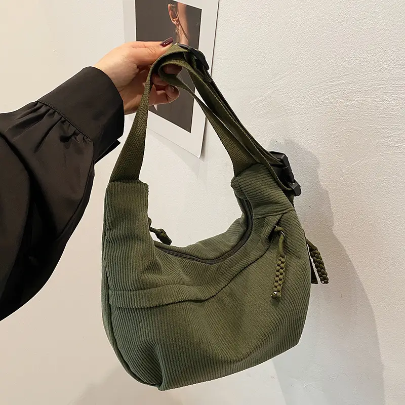 Black Fleece Shoulder Bag Large Capacity Crossbody Travel Commute - Image 4