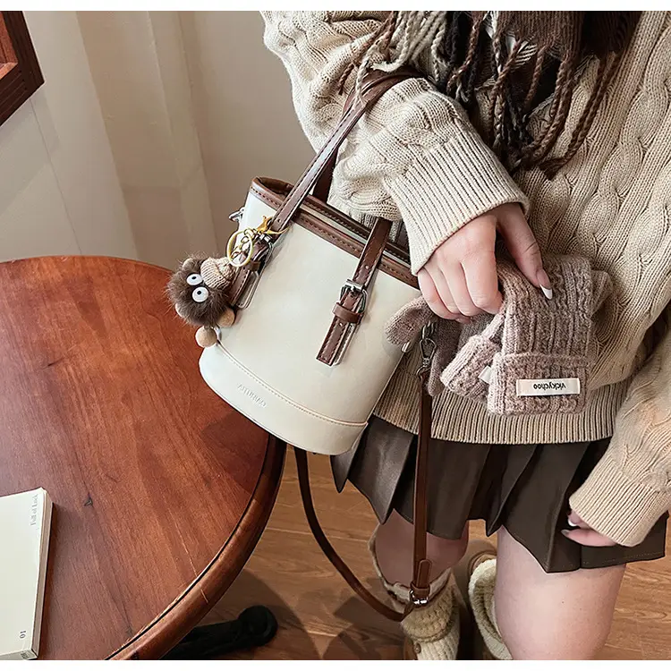 Women Retro Crossbody Bag Brown Pom Pom Charm — feature 15