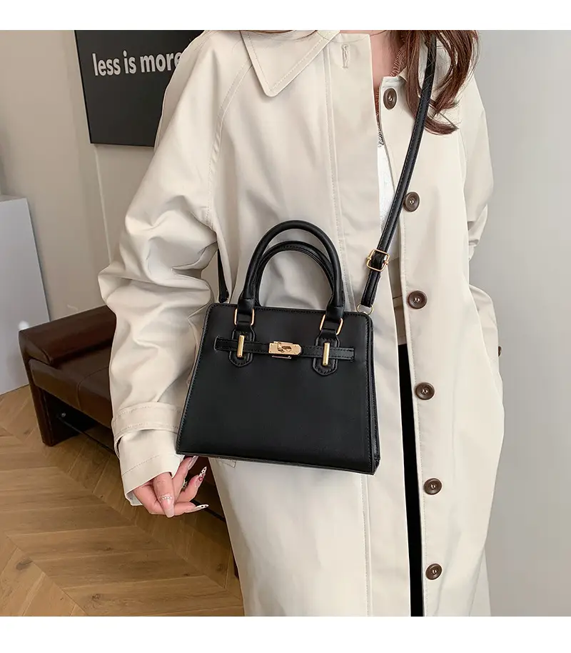 Black Women's Western-style Shoulder Bag with Gold Clasp — feature 1
